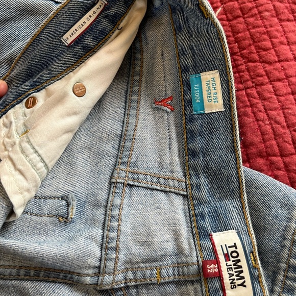 Embroidered Tommy Jeans - Picture 4 of 5